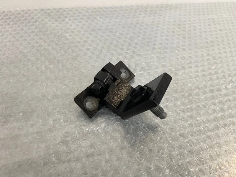 Петля двери Bmw X5 2008 41517176848 E70 N62B48, передняя правая