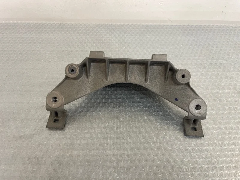 Консоль кронштейн щита передка Bmw X5 2011 51717137238 E70 N55B30