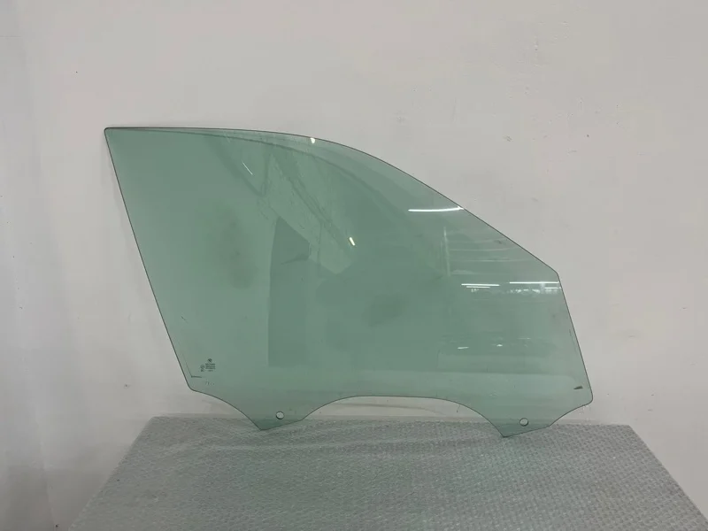 Стекло двери Bmw X5 2012 51337137014 E70 N55B30, переднее правое