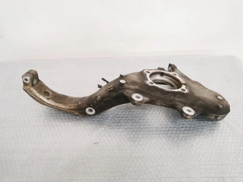 Кулак поворотный Bmw X5 2012 31216773784 E70 N55B30, передний правый