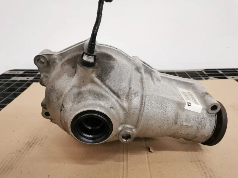 Редуктор Bmw X5 2011 31507594314 E70 N55B30, передний