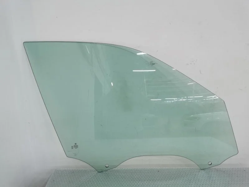 Стекло двери Bmw X5 2011 51337137014 E70 N55B30, переднее правое