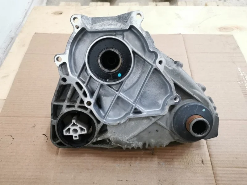 Раздаточная коробка Bmw X5 2012 27107643751 E70 N55B30