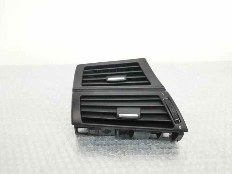 Воздуховод салона Bmw X5 2012 64229227767 E70 N55B30, передний левый