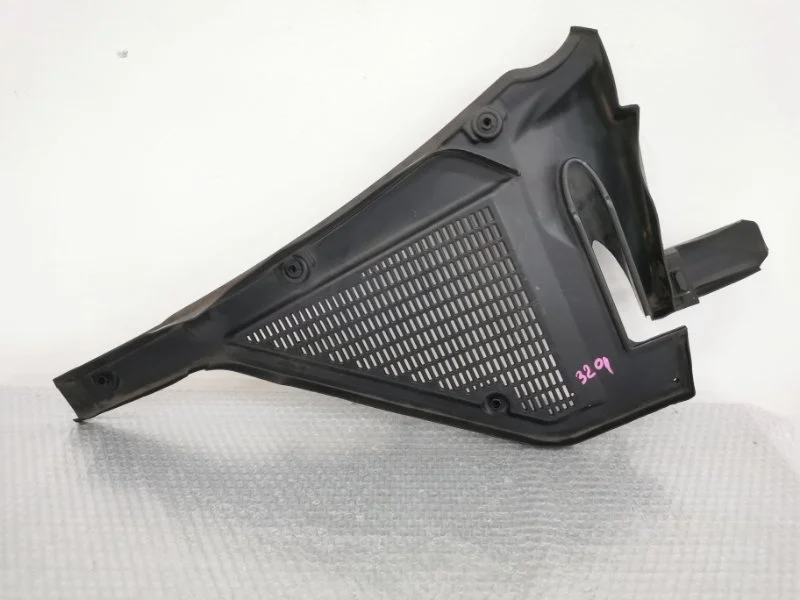 Жабо крышка салонного фильтра Bmw X5 2012 64316945583 E70 N55B30, левое