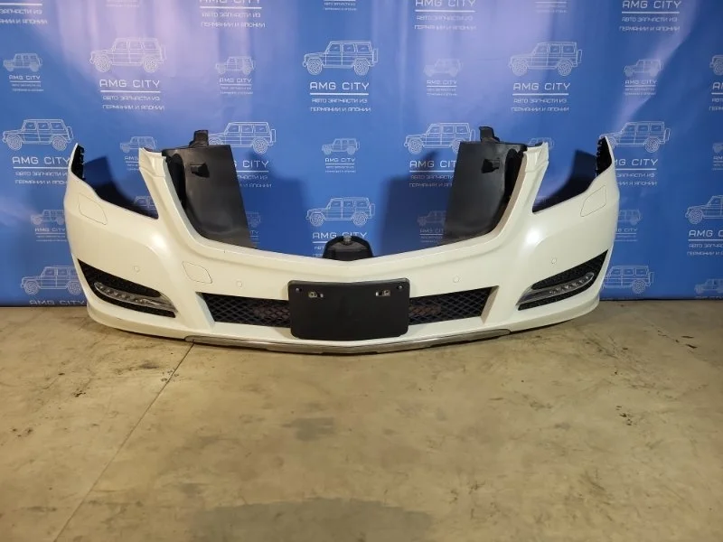 Бампер передний Mercedes-Benz R-class W251 М276958