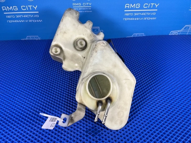 Бачок стеклоомывателя Mercedes-Benz S-class W220