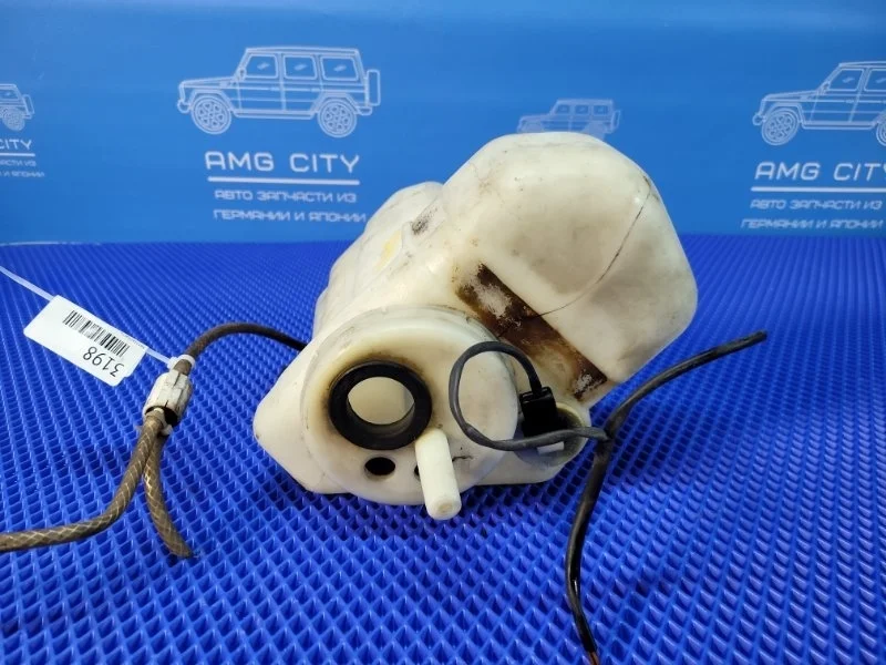 Бачок стеклоомывателя Mercedes-Benz S-class W140