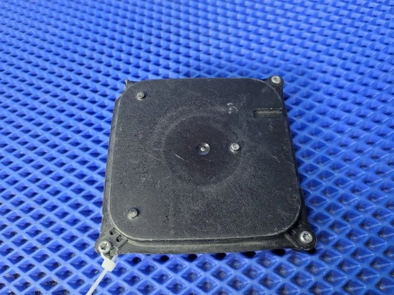 Блок управления Mercedes-Benz C-class W204 M271820