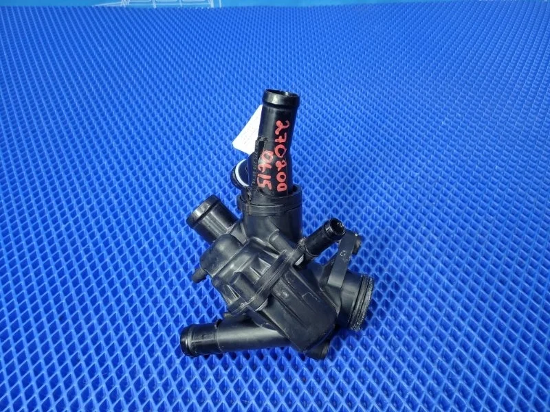 Термостат Mercedes-Benz CLA-class W117 М270920