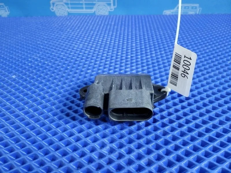 Реле свечей накала Mercedes-Benz M-class W164