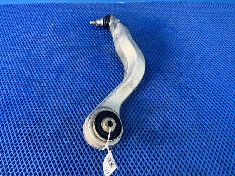 Рычаг передней подвески передний левый