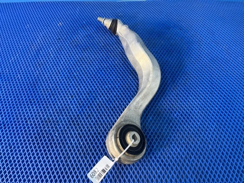 Рычаг передней подвески передний левый