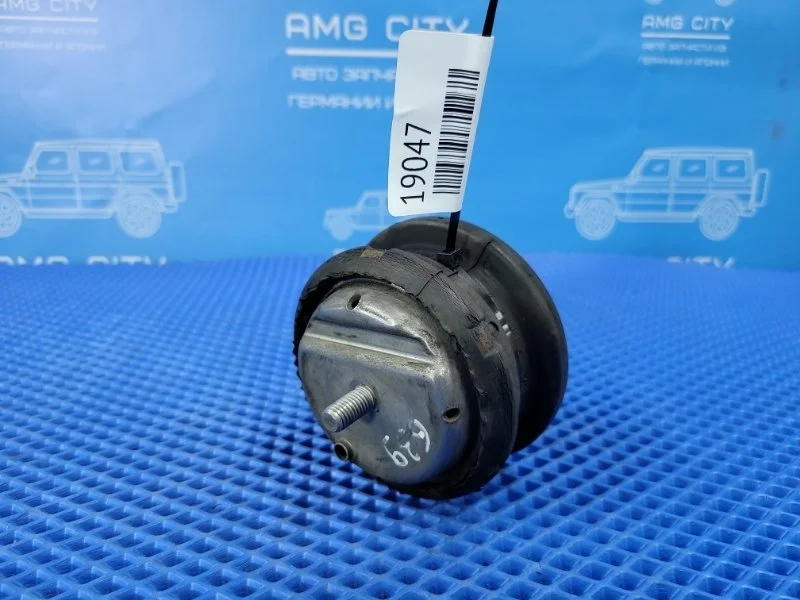 Подушка двигателя Mercedes-Benz Viano W639 M112976