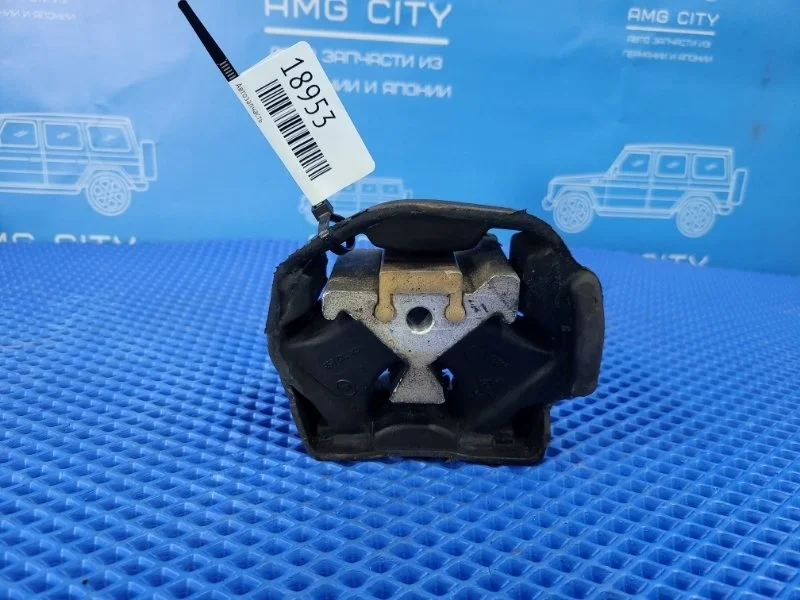 Подушка двигателя Mercedes-Benz Vito W638 M111980