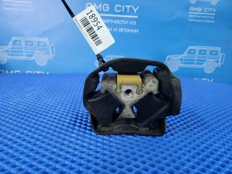 Подушка двигателя Mercedes-Benz Vito W638 M111980