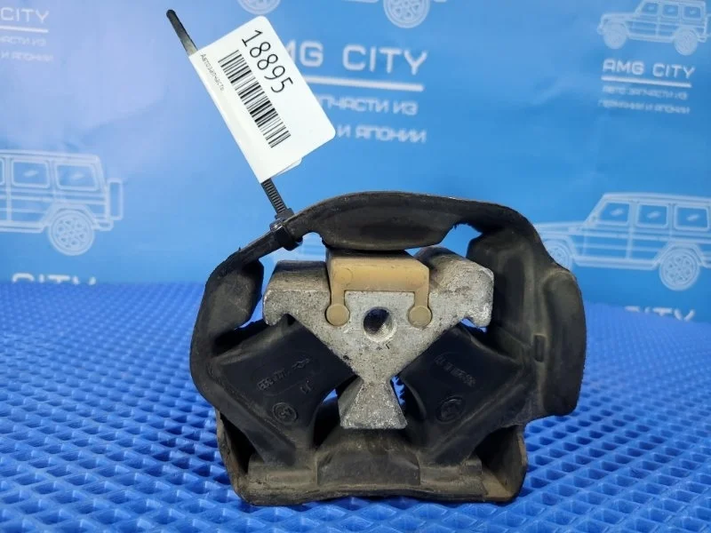 Подушка двигателя левая Mercedes-Benz Vito W638