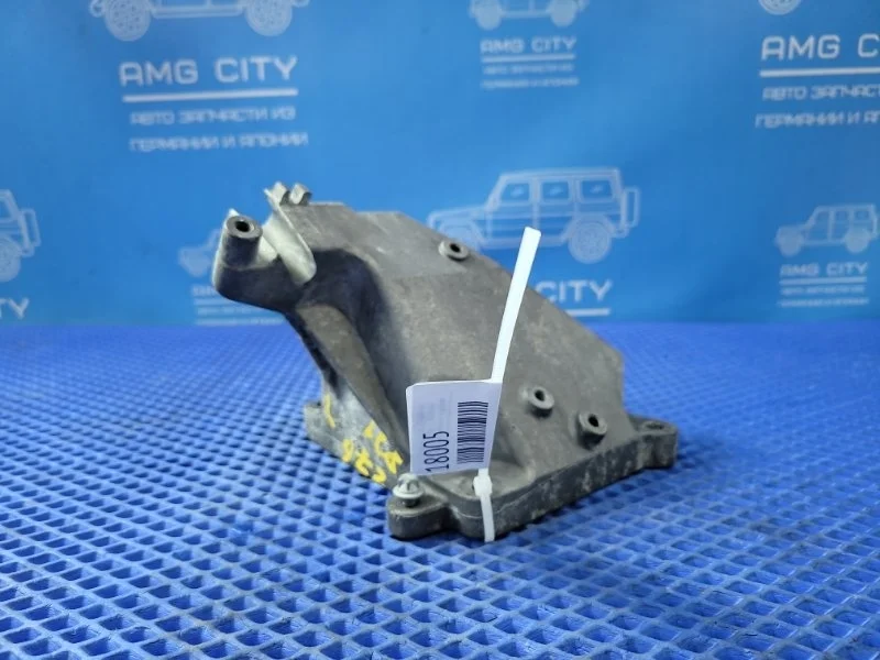 Кронштейн двигателя Mercedes-Benz GL-class X166