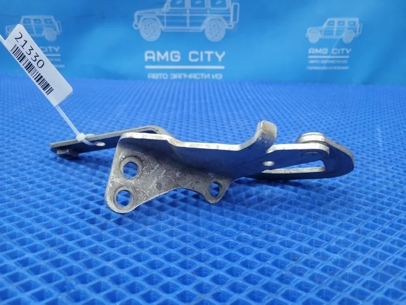 Петля капота правая Mercedes-Benz Viano W639