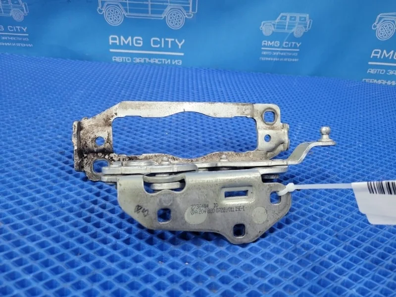 Петля капота левая Mercedes-Benz C-class W204