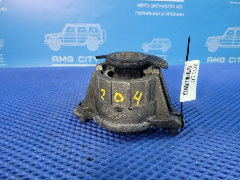 Опора двигателя Mercedes-Benz C-class W204 М271860