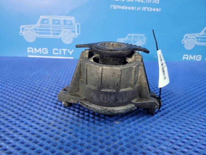 Опора двигателя Mercedes-Benz C-class W204 М271860