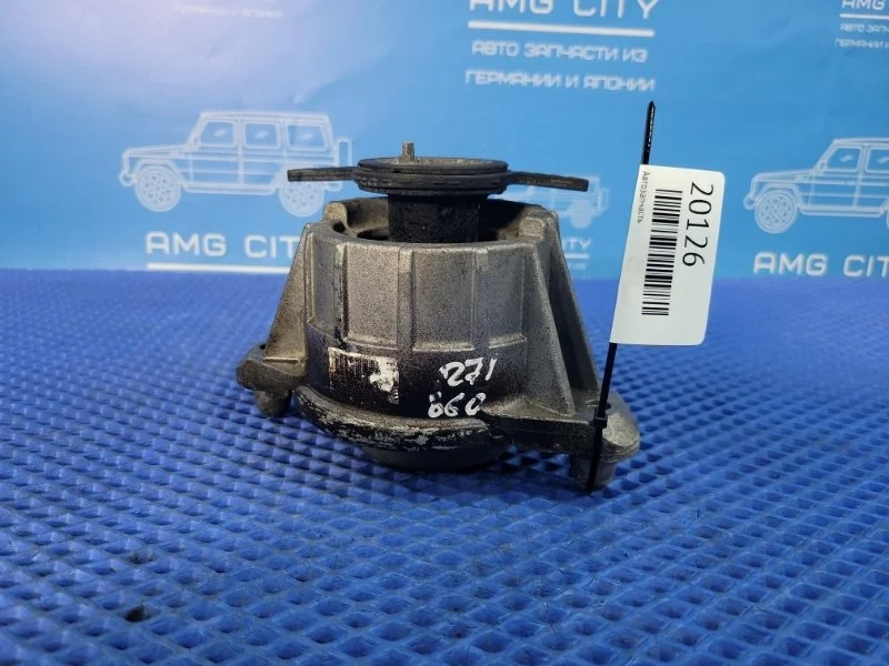 Опора двигателя Mercedes-Benz C-class W204 М271860