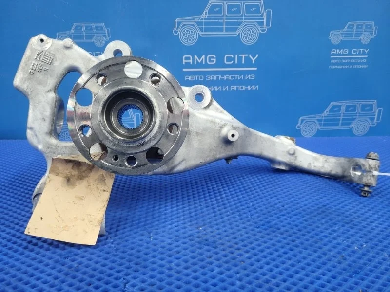 Кулак поворотный передний правый Mercedes-Benz