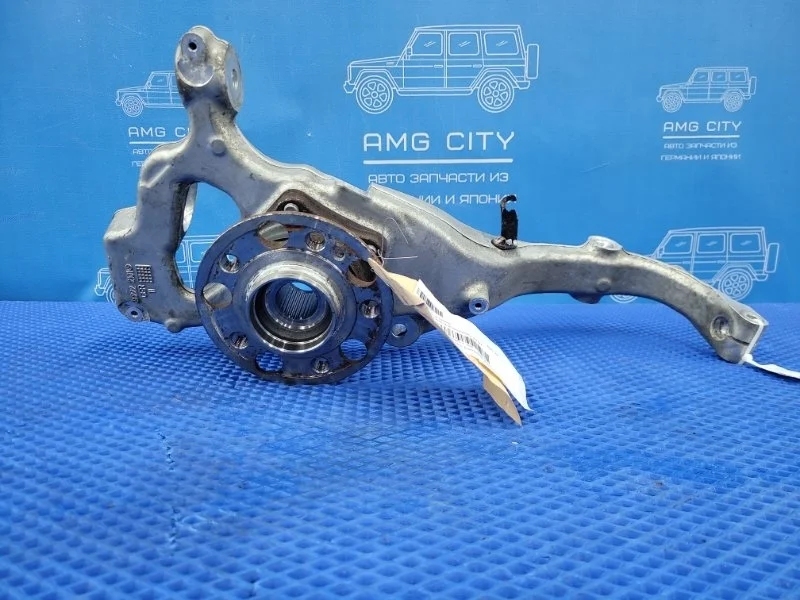 Кулак поворотный передний левый Mercedes-Benz