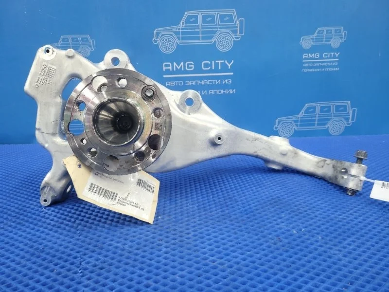 Кулак поворотный передний правый Mercedes-Benz