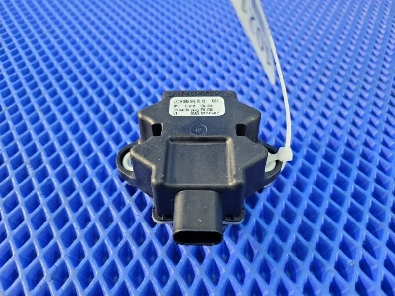 Датчик ускорения Mercedes-Benz M-class W166