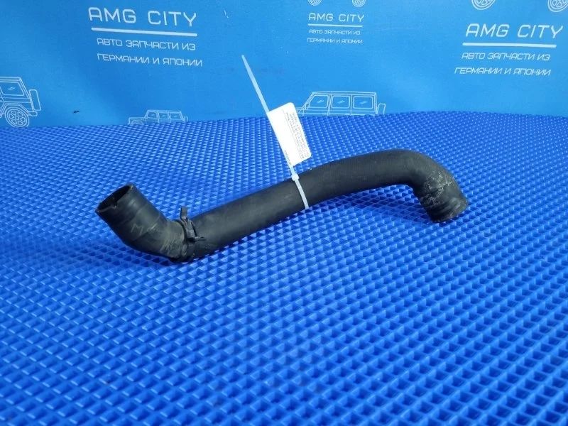 Патрубок системы охлаждения Mercedes-Benz B-class