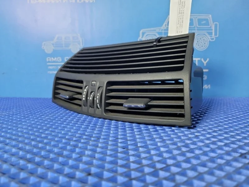 Дефлектор воздушный передний Mercedes-Benz S-class