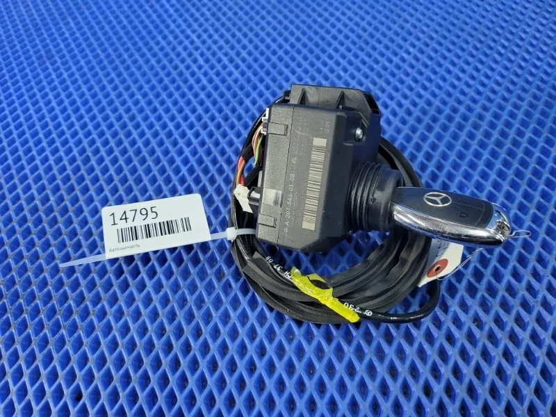 Замок зажигания Mercedes-Benz C-class W204 M271820