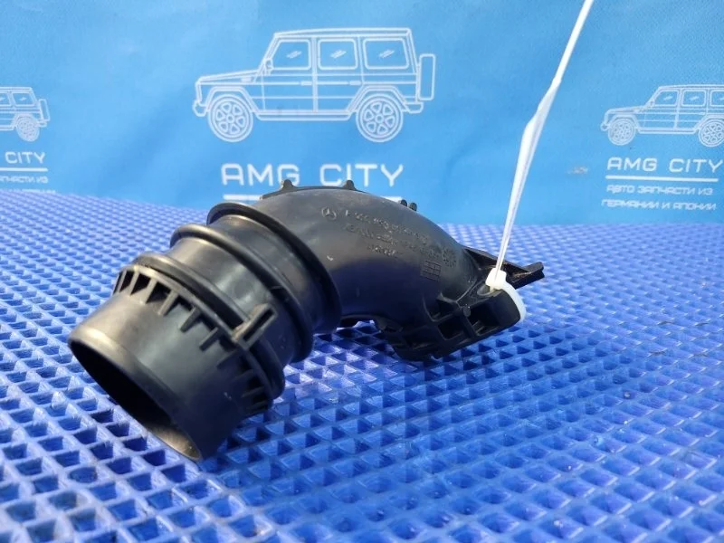Патрубок Mercedes-Benz B-class W247 ОМ654920 2019