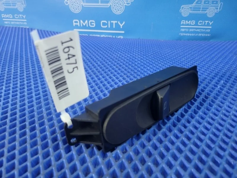 Кнопка стеклоподъемника передняя левая