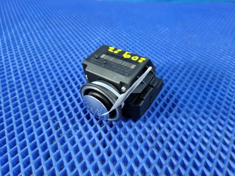 Замок зажигания Mercedes-Benz CLC-class W203