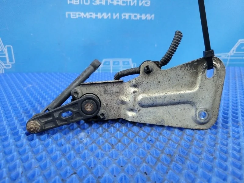 Датчик положения кузова задний Mercedes-Benz