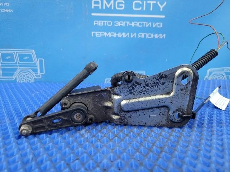 Датчик положения кузова задний Mercedes-Benz