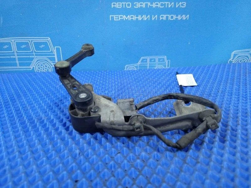 Датчик положения кузова задний Mercedes-Benz