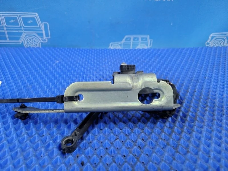 Датчик положения кузова задний Mercedes-Benz