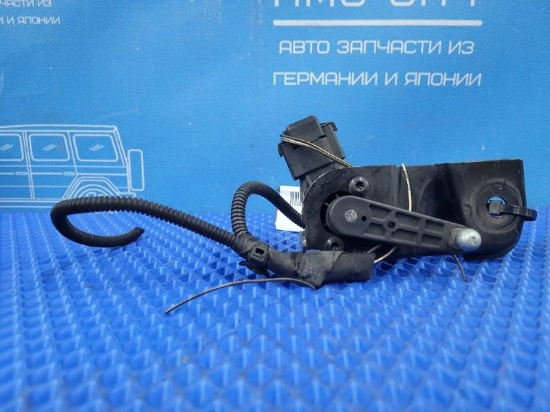 Датчик дорожного просвета Mercedes-Benz E-class