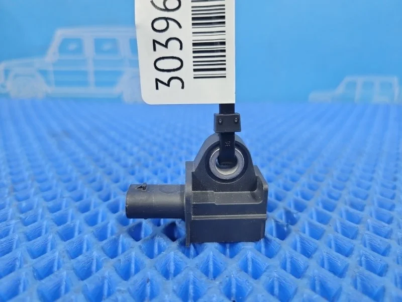 Датчик airbag Mercedes-Benz S-class W222 M256930