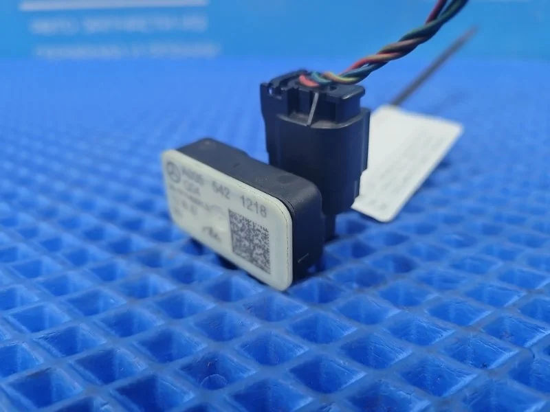 Датчик ускорения Mercedes-Benz M-class W164