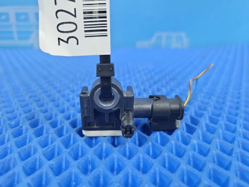 Датчик ускорения Mercedes-Benz GL-class X166