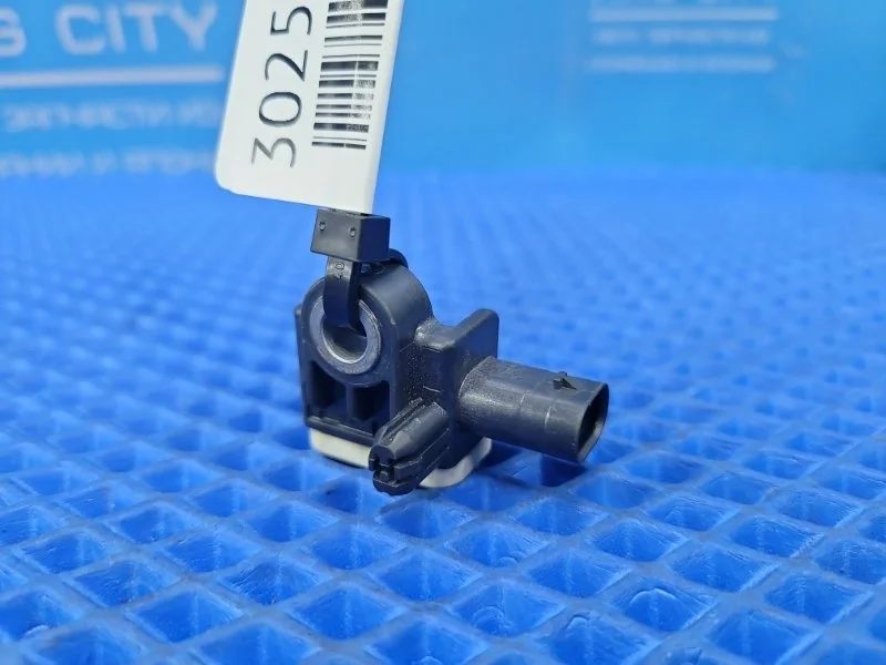 Датчик ускорения Mercedes-Benz GL-class X166