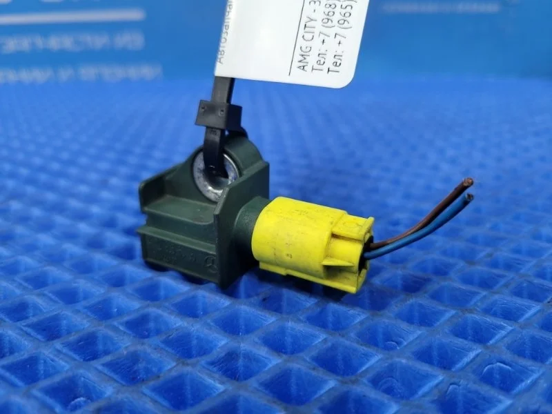 Датчик ускорения Mercedes-Benz E-class W212