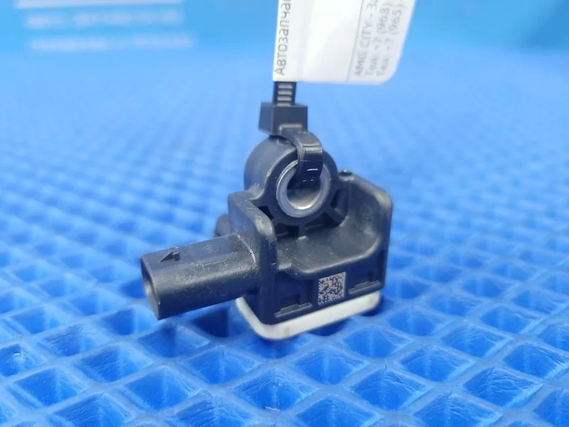 Датчик ускорения Mercedes-Benz GL-class X166