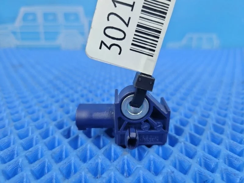 Датчик airbag Mercedes-Benz E-class W212 М276952