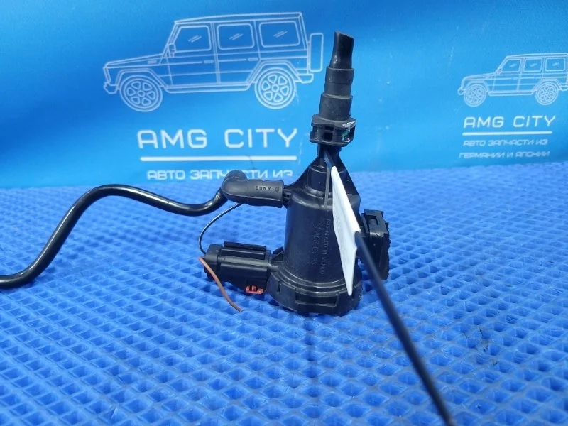 Клапан вентиляции топливного бака Mercedes-Benz